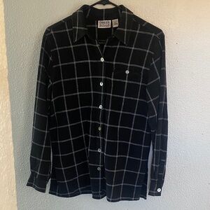 Chico's women’s Black and White button down Plaid Shirt size 0